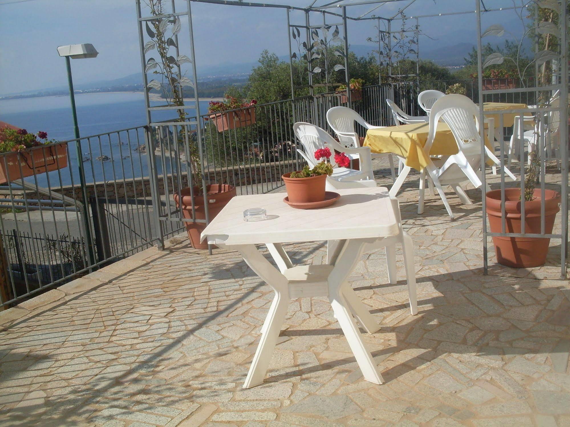 סנטה מריה נברזה Ostello Bellavista מראה חיצוני תמונה